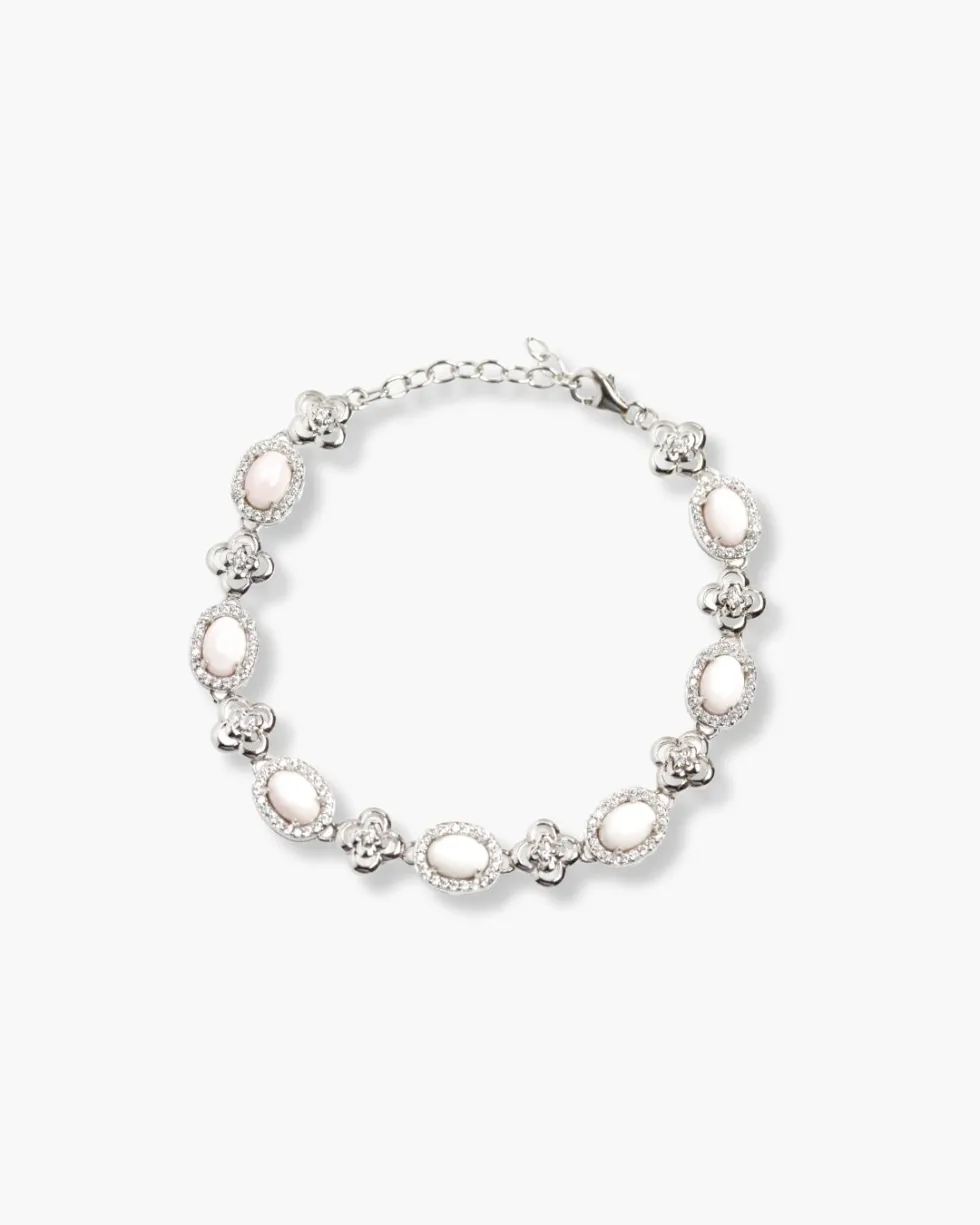 Grand Oval Cabochon with Flower Bracelet