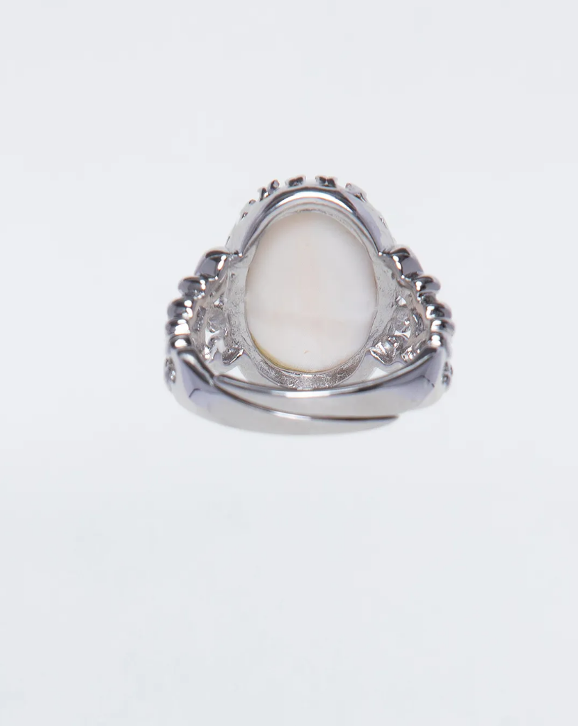 Oval Cabochon Ring